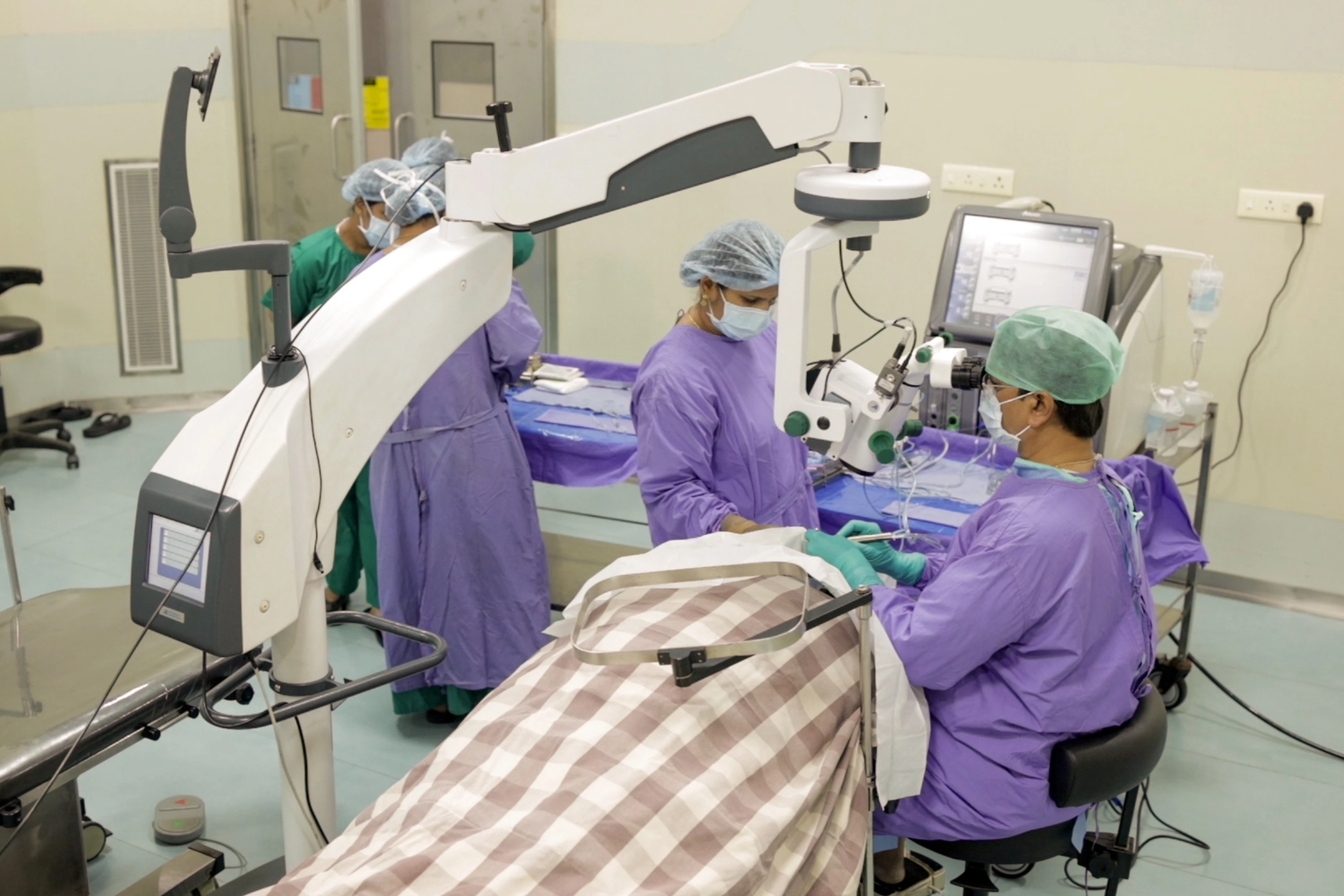 Advanced Surgical Microscope
